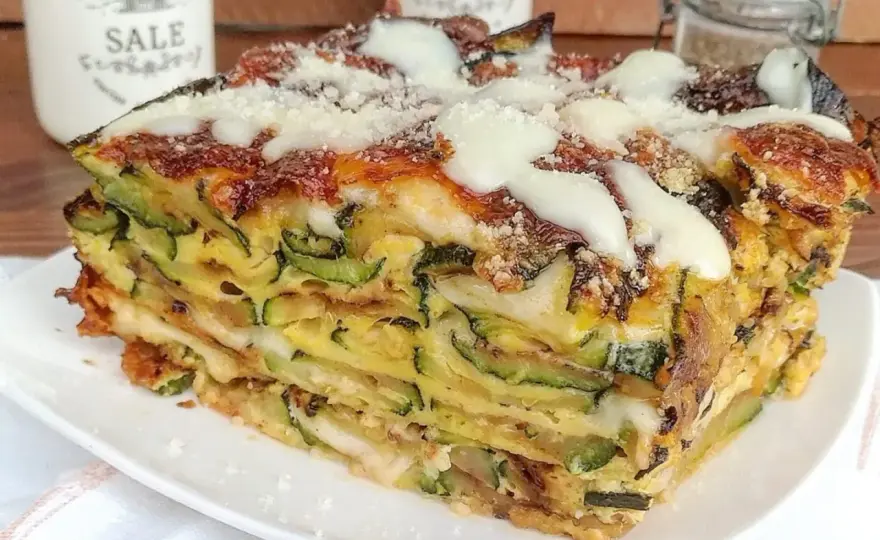 Timballo di zucchine al forno, morbido e gratinato