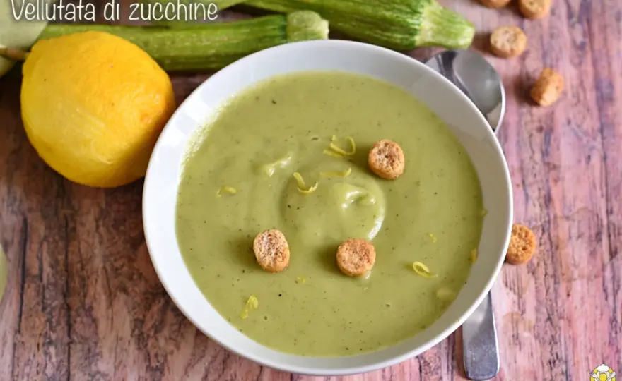 Vellutata di zucchine cremosa senza troppa panna