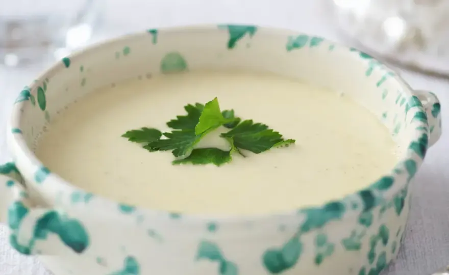 Crema di Parmigiano vellutata senza grumi: ricetta e consigli