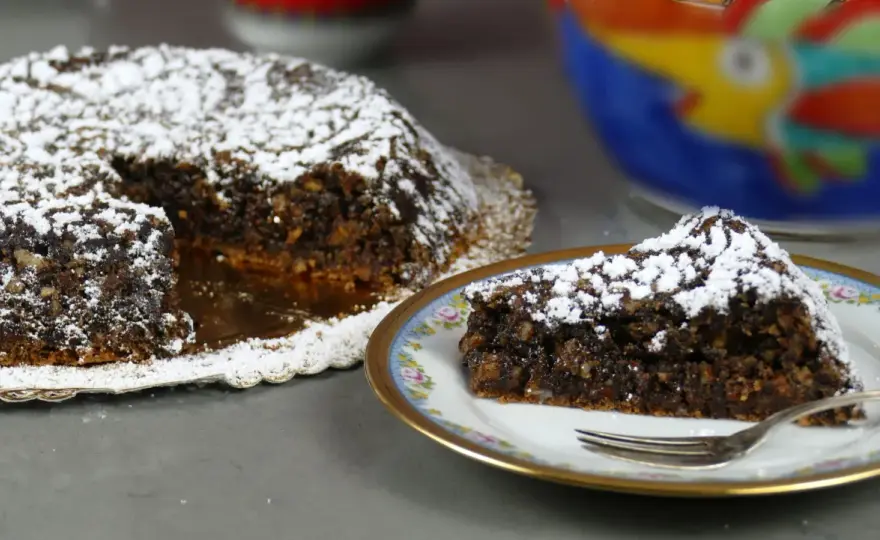 Torta caprese tradizionale, umida e fondente - la ricetta
